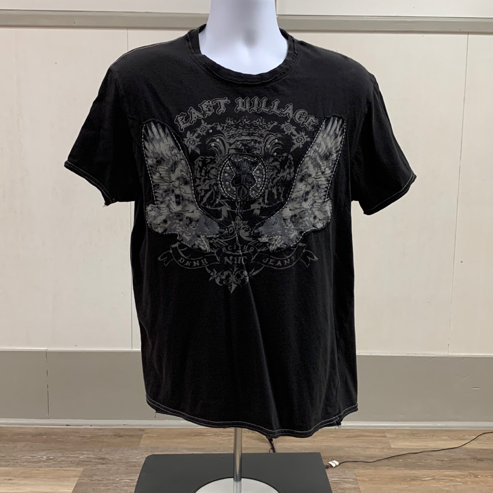 D.k.N.y black east village logo t-shirt 🏍😎🔥🤭